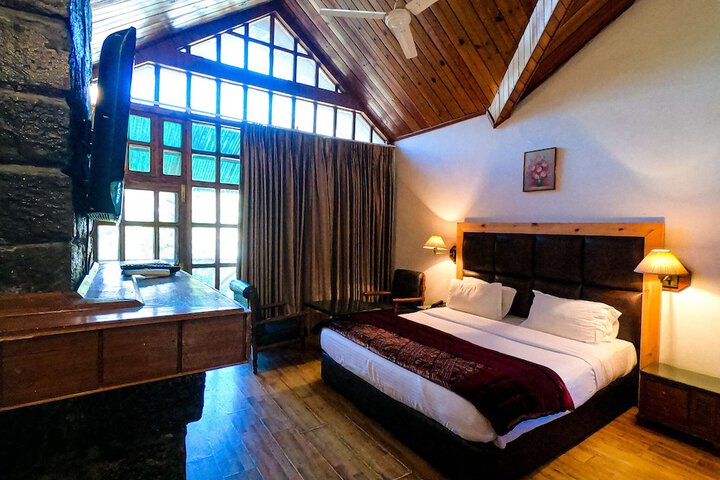 Room 6 of 31
