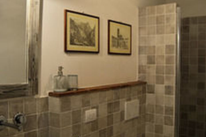 Room 7 of 53