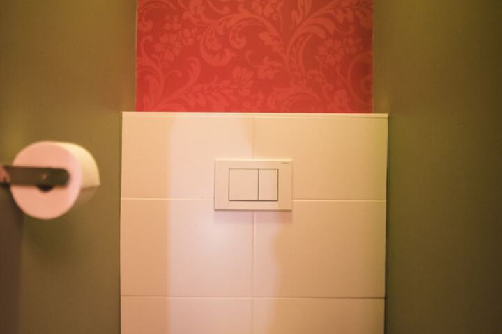 Room 62 of 161