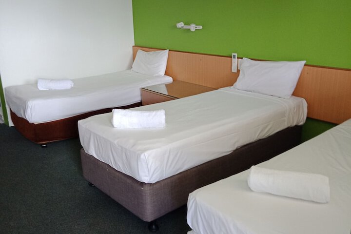 Room 17 of 72