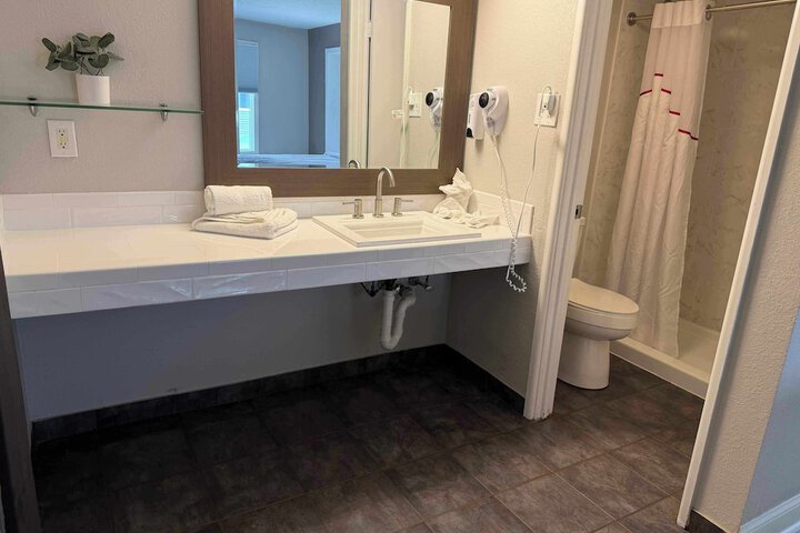 Clean Restrooms