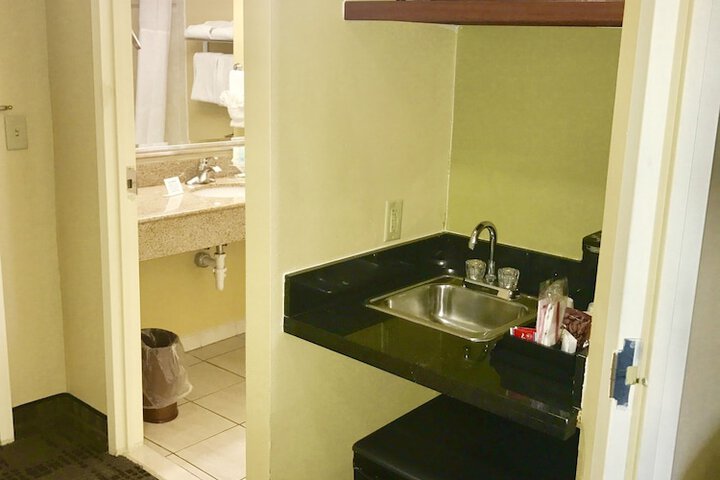 Private kitchenette