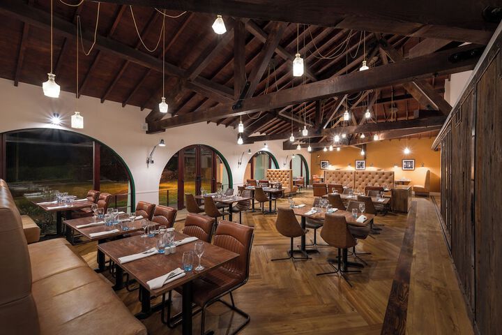 Dining 98 of 134