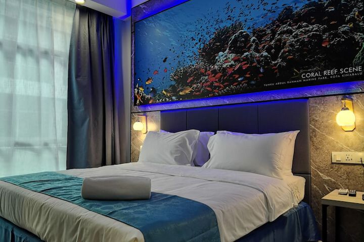 Room 15 of 60