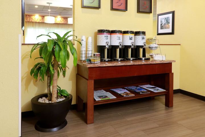 Coffee shop