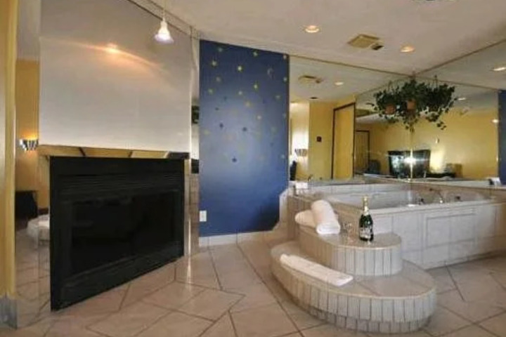 MOTEL EXPRESS MIRABEL