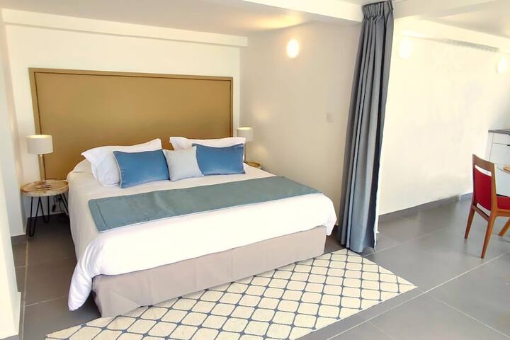 Room 10 of 88