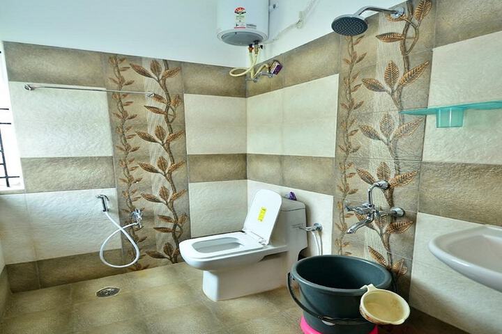 Room 16 of 25