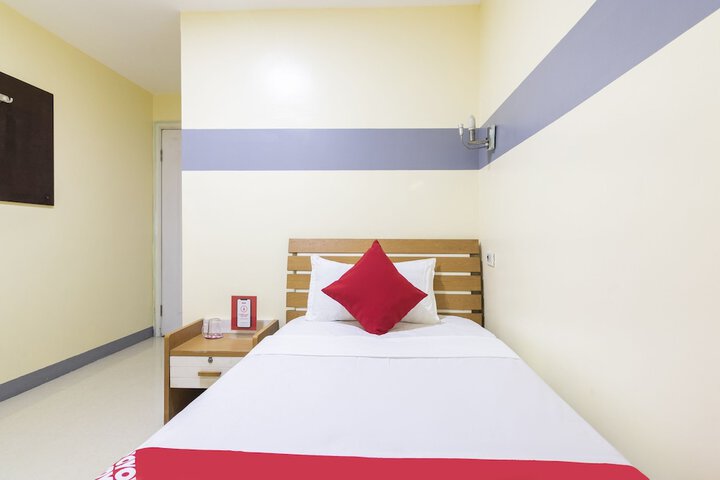 Room 15 of 31