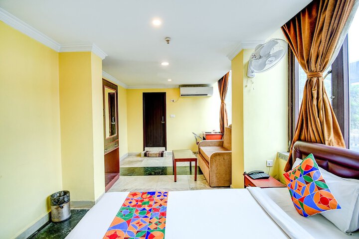 Room 20 of 38