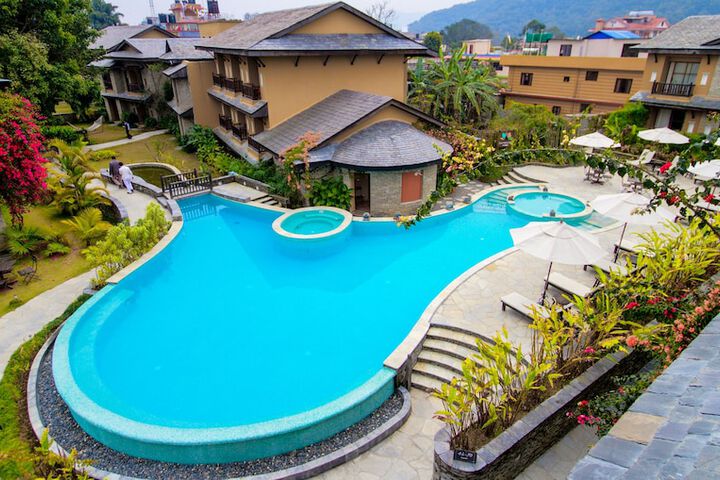 Pools & Facilities