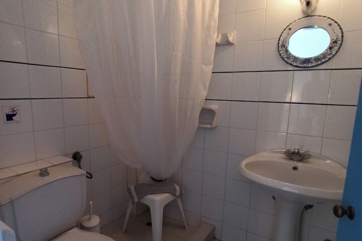 Room 11 of 26