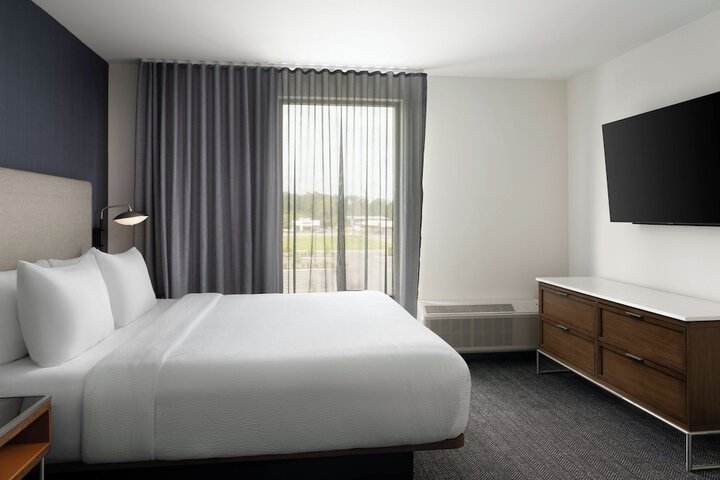 Room 5 of 25