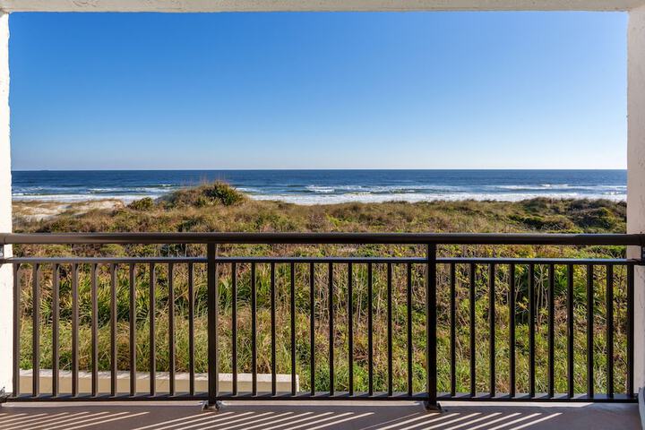 Beach 65 of 72