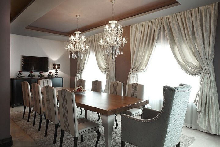 Room 10 of 25