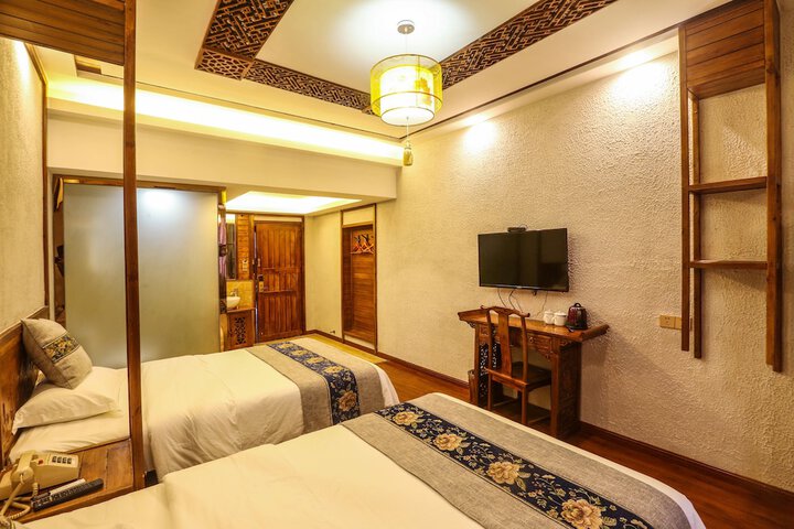 Room 14 of 27