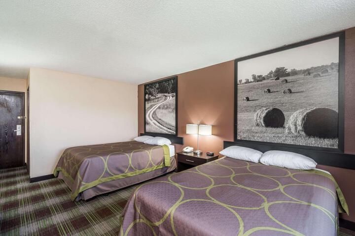 2 Double Beds (2 of 9)