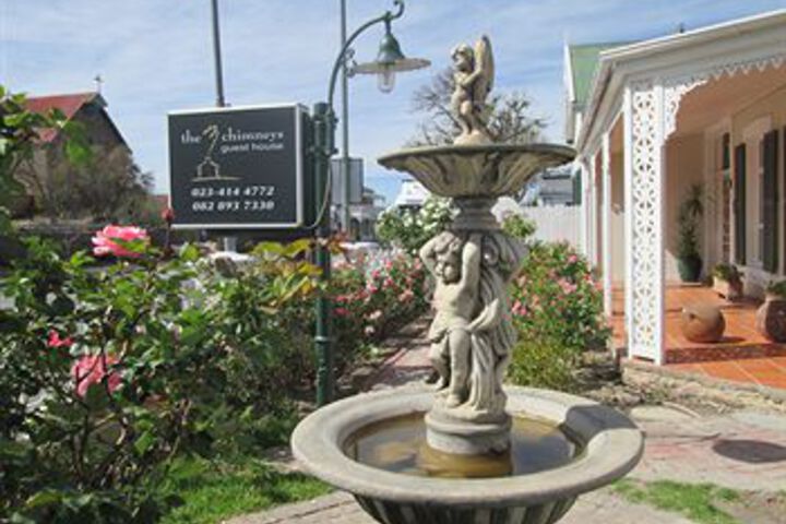 Hotel Exterior 34 of 113