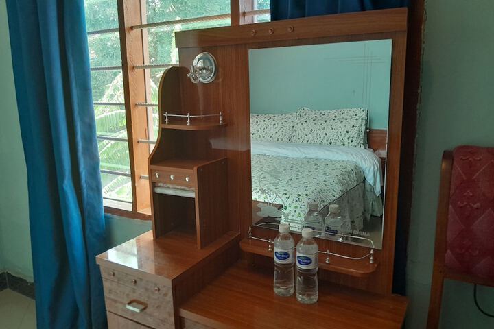 Room 20 of 29