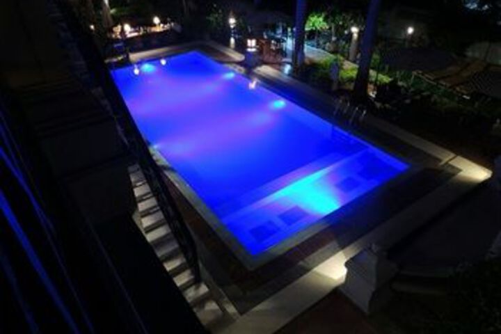 Pool 20 of 26