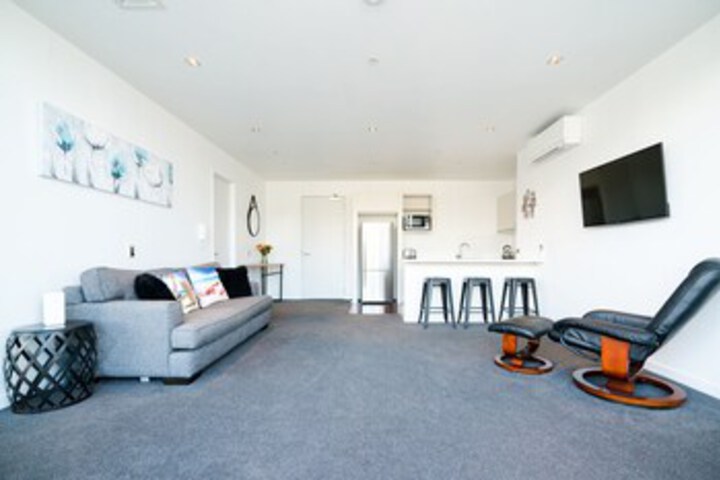 Room 14 of 28