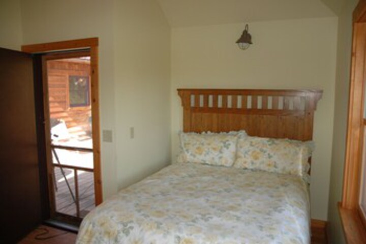 Room 164 of 250