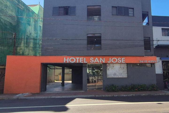 Hotel & Hostel San José