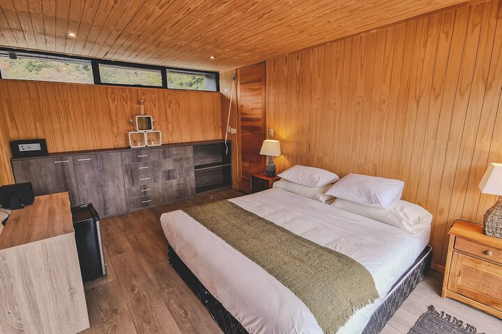 Room 18 of 81