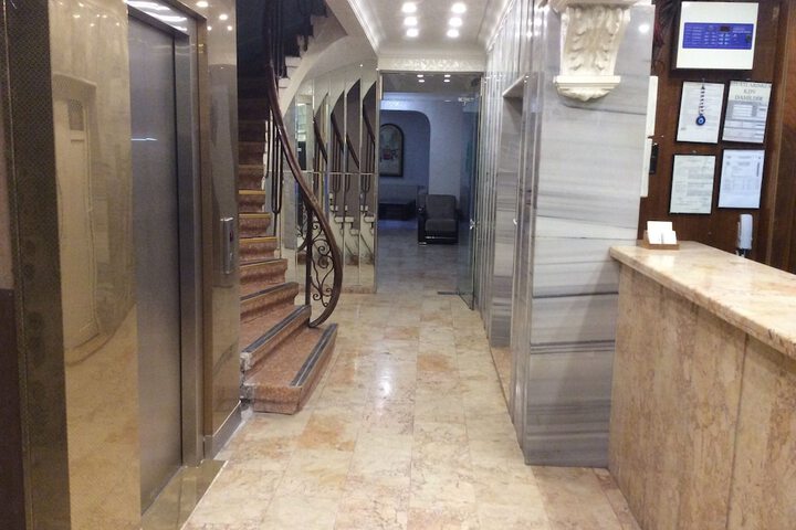 Hotel 2 of 39