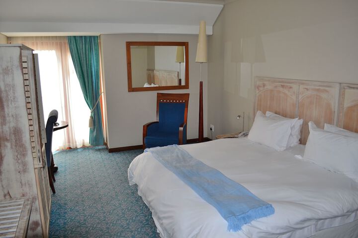 Room 5 of 45