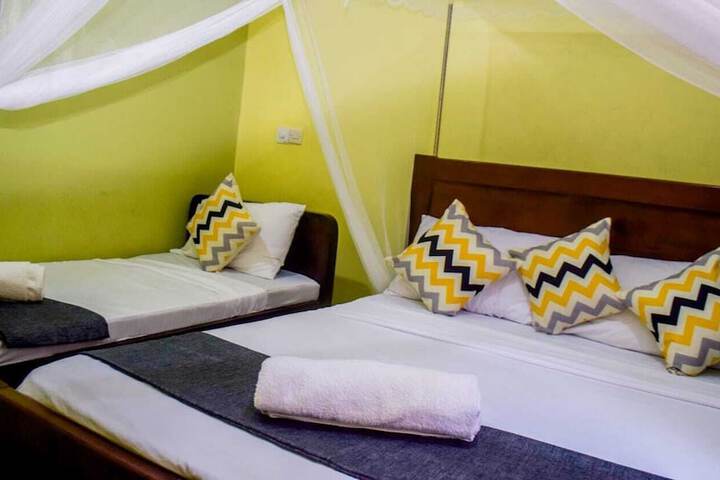 Room 5 of 29