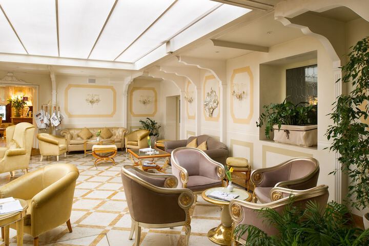 Hotel Lobby