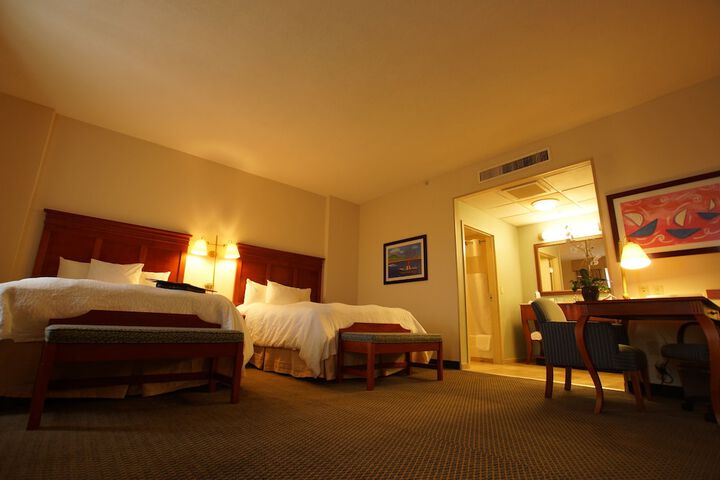 Room 8 of 78