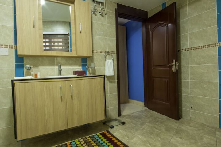Room 78 of 130