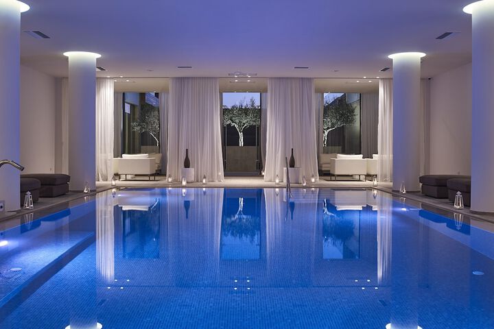 Pool 105 of 185