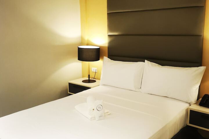 Room 7 of 21