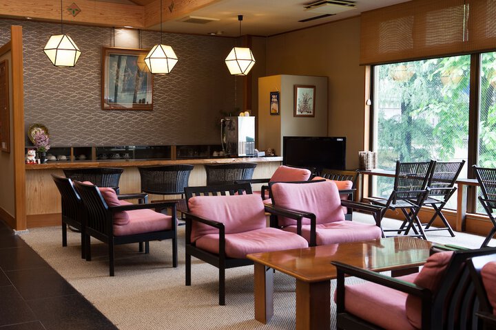 Guest Lobby