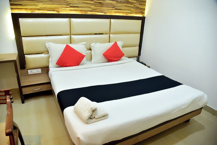Room 18 of 37