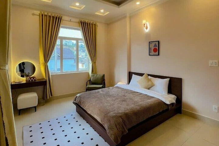 Room 28 of 101