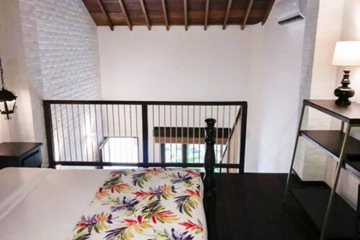 Room 19 of 57