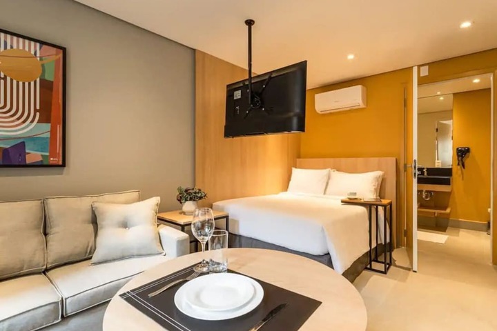 Room 85 of 156