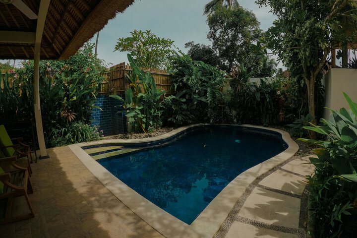 Room 4 of 52