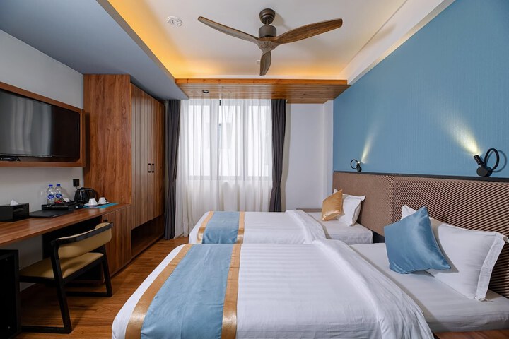Room 3 of 19