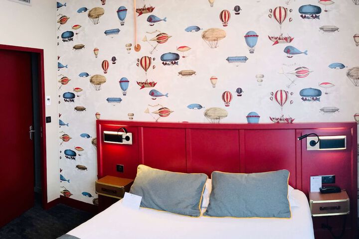 Room 18 of 62