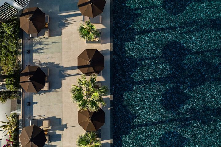 Pool 66 of 103
