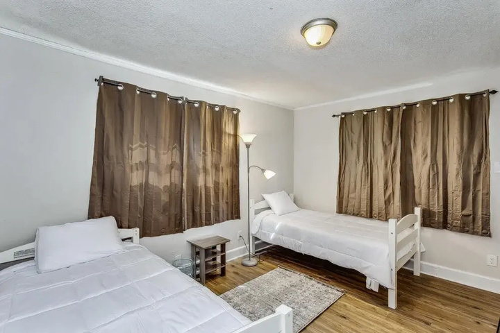 Image of Best of Both Worlds pet Friendly in Pensacola