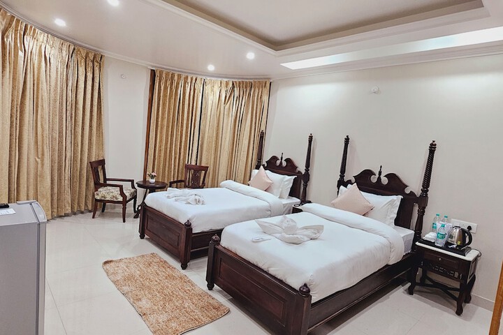 Room 21 of 77
