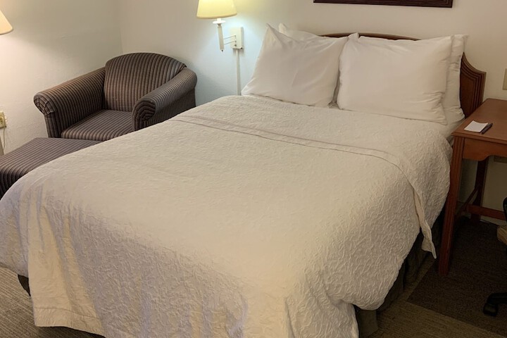 Double Bed Accessible (1 of 9)