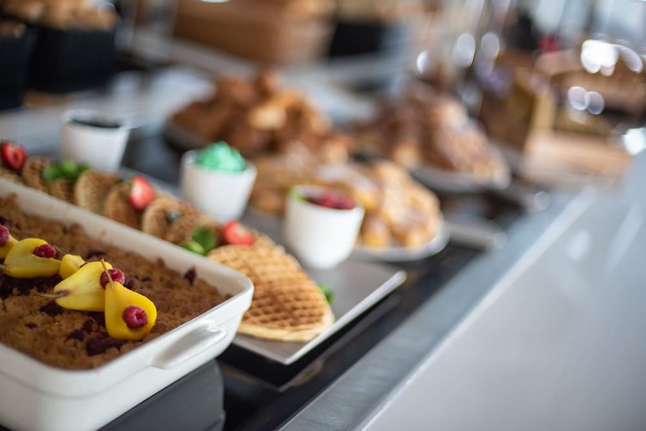 Breakfast/Coffee Service 54 of 104