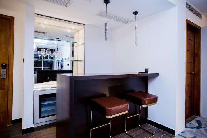Room 4 of 35